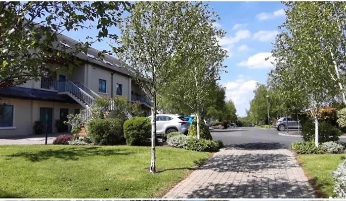 公寓 Killenard Apartments *