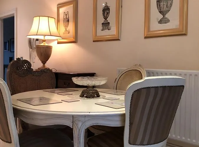 Killenard Apartments 公寓